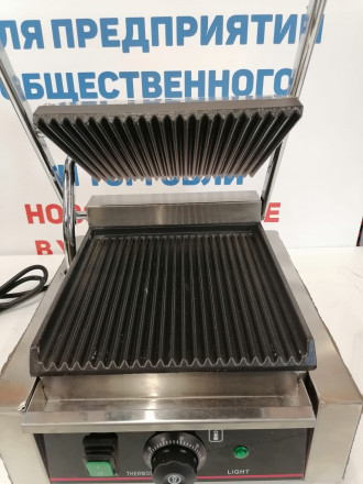 Гриль контактный Rosso HSG37E PRO